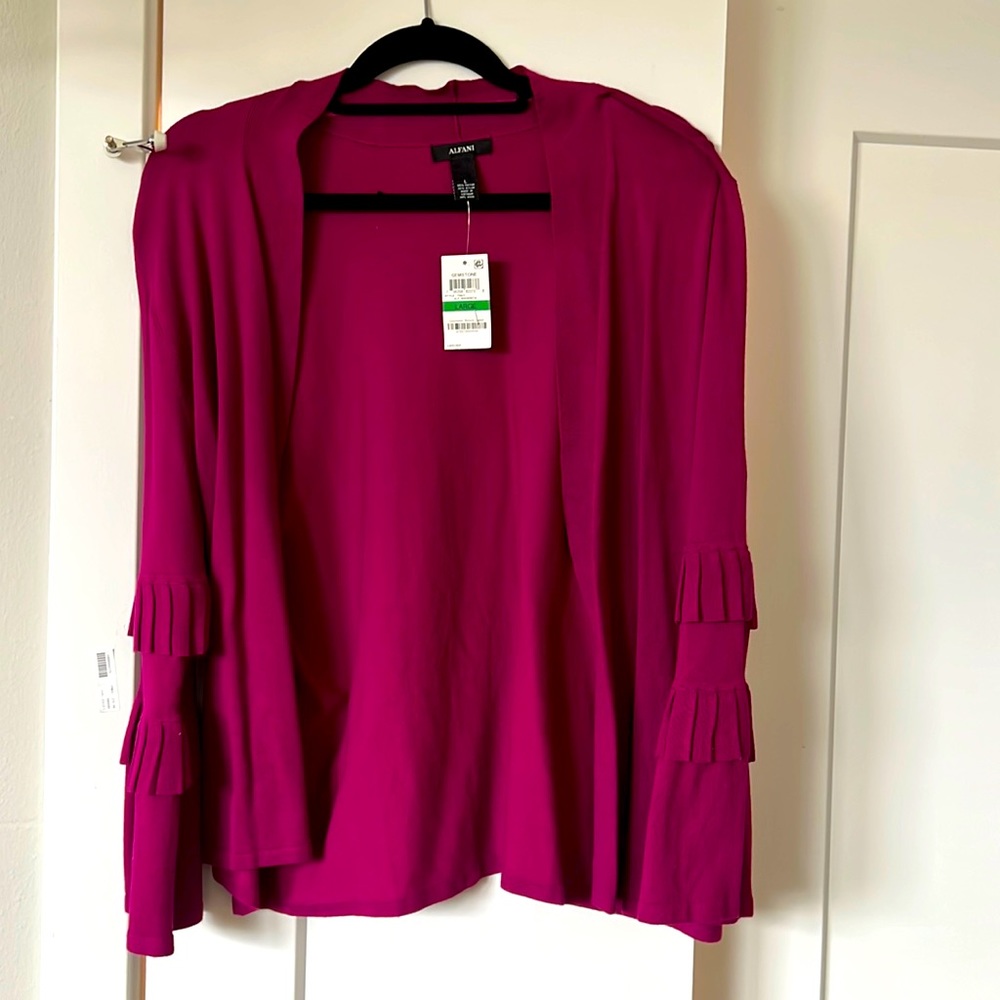 Plum sweater made by Alfani. Never worn size large